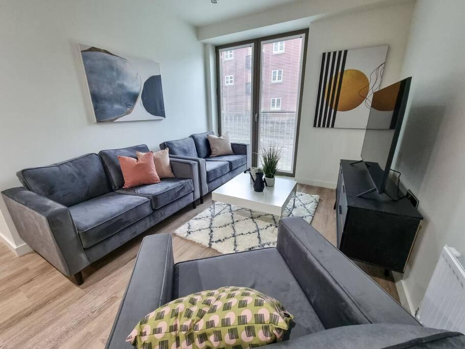 Stunning 4-Bedroom Townhouse With Free Parking Manchester Exterior foto